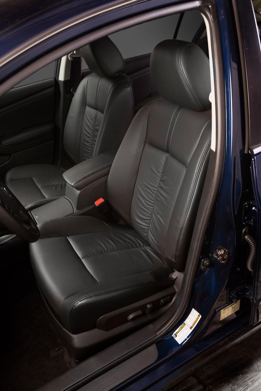  Nissan Altima 2010 года  (фото 17 из 53)